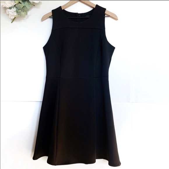 Harve Benard Dresses & Skirts - HARVE BENARD Dress Sleeveless Sheath Cocktail Little Black Dress Women's
